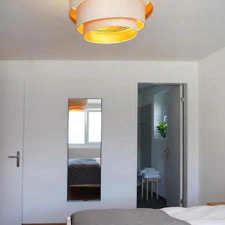 Penthouse Mit Panoramaterrasse & Bergblick In Apartment Landquart